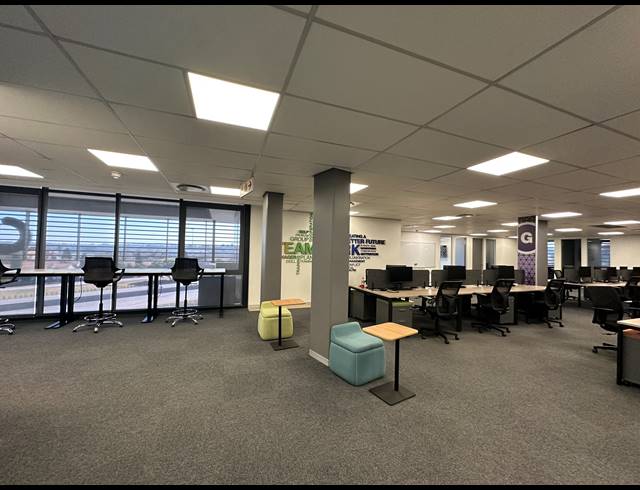 788M² OFFICE TO LET IN DORINGKLOOF